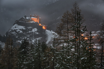 Château-Queyras une nuit de fin d'automne© Duncan MacArthur